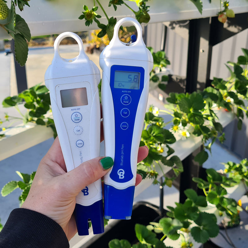 Bluelab pH and EC measuring tools