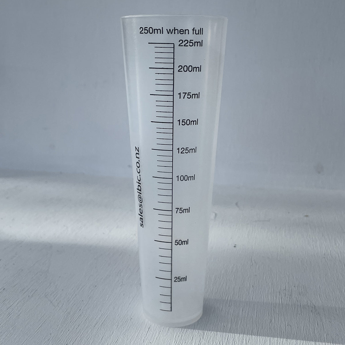 Nutrient mix measuring cylinder. 225-250ml capacity.